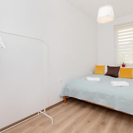 Gdynia Centrum Apartament Abrahama 15 Minut Pieszo Od Plazy Miejskiej By Noclegi Renters Bagian luar foto